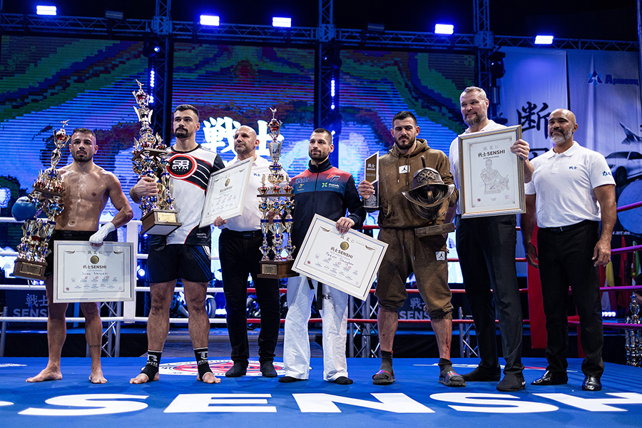 Celebrating Victory at SENSHI 24: Top Fighters Honored with Special Awards